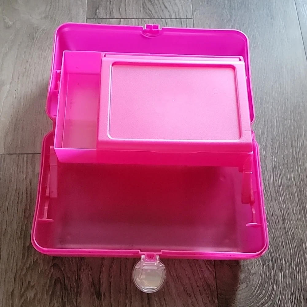 Caboodles make-up case